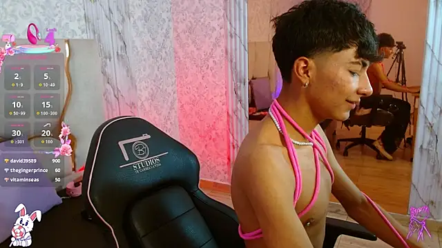 osamu_tay Pertunjukan Webcam