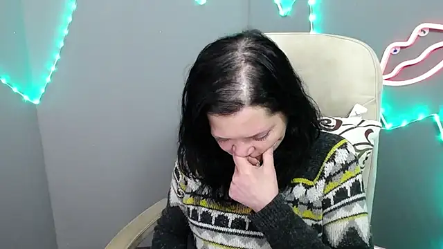 LauraFinn's Live XXX Chat