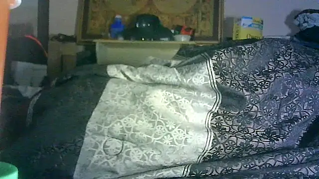 GUAPAN3S3_FIR3: απευθείας συνομιλία ΧΧΧ