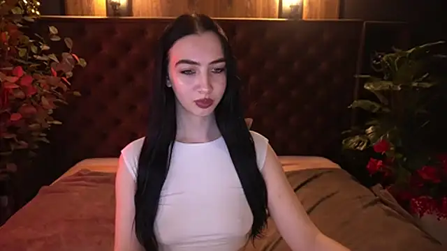 دردشة WildKittenX_ الجنسية المباشرة