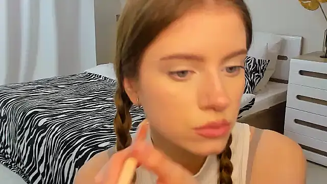 Erica_KissのライブXXXチャット