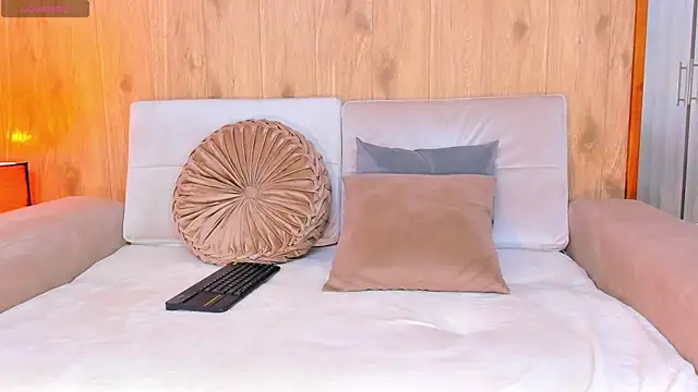 demyrose_ – Live XXX-chat