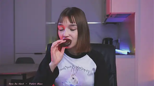 Leyla_crsh – Naživo XXX chat