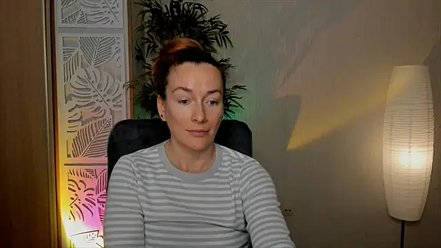 RebeccaMartinez – Naživo XXX chat