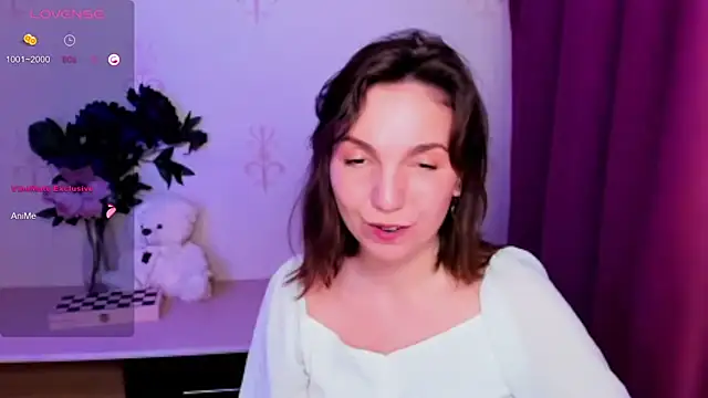 Živý XXX chat KindHazelHere_