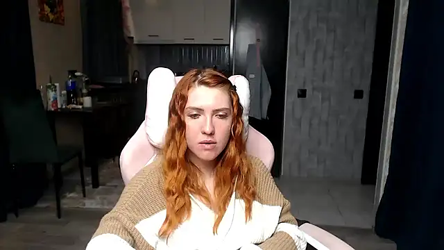 Reginasmilee – Naživo XXX chat