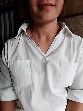 Cute-flowersのライブXXXチャット