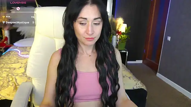 CarolinaaFoxyyy Chat XXX in diretta