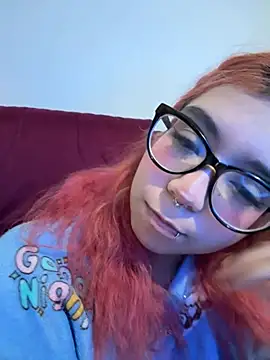 Valen-Foxx1 élő XXX-chatje