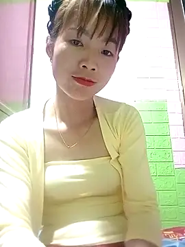 AmyLinee01 现场XXX聊天