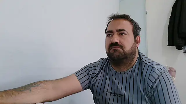 mio_jaks Webcam Show