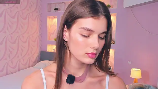 FloraDobb Live XXX-chat