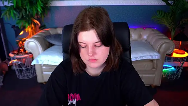 KristiFoxy Live XXX-chat