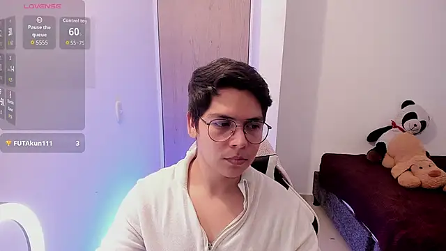 Asta_YunoXXX – Kamerová šou