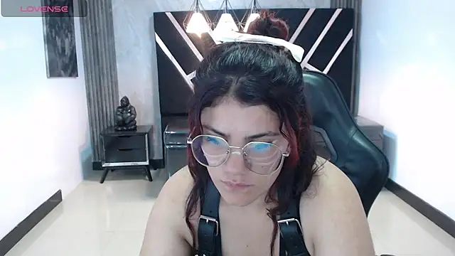 Scarlett_jhonson_ch Chat XXX live