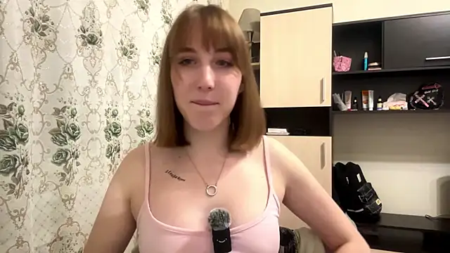 AquilineOrites Live XXX-chat