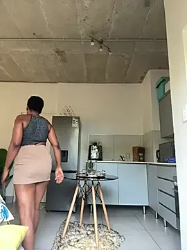 slimcateee Adlı Modelin Canlı XXX Sohbeti