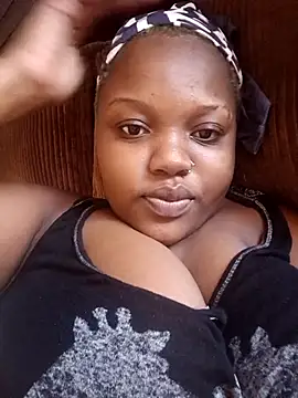 queennapal's Live XXX Chat