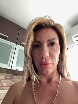 LoreennAny Webcam show