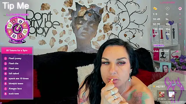 Tara_Bloss' Live XXX Chat