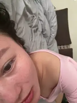 Krismil3n Live XXX chat