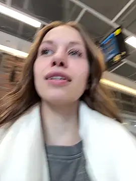 Show modela Olivia_Jemison na web-kameri