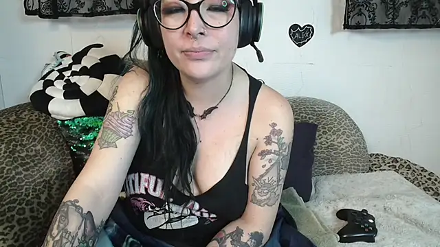 Missy-Dee's Live XXX Chat