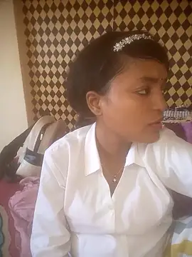 Freakingromance Adlı Modelin Web Kamerası Şovu