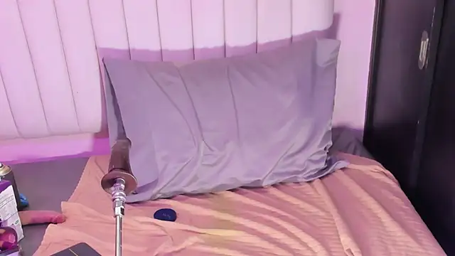 sharlotthe_bigass Chat XXX in diretta