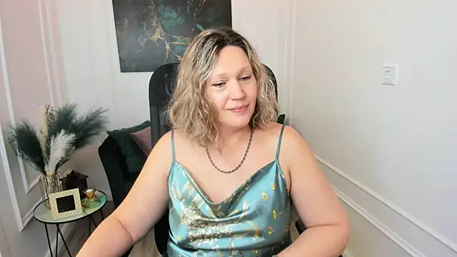 NinaStarle Chat XXX in diretta