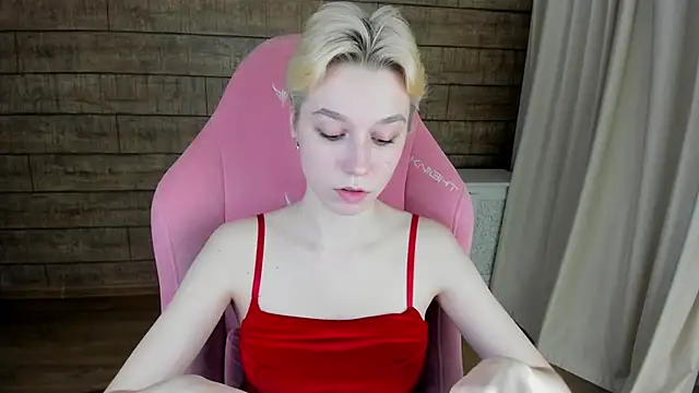 AgataGate Adlı Modelin Canlı XXX Sohbeti