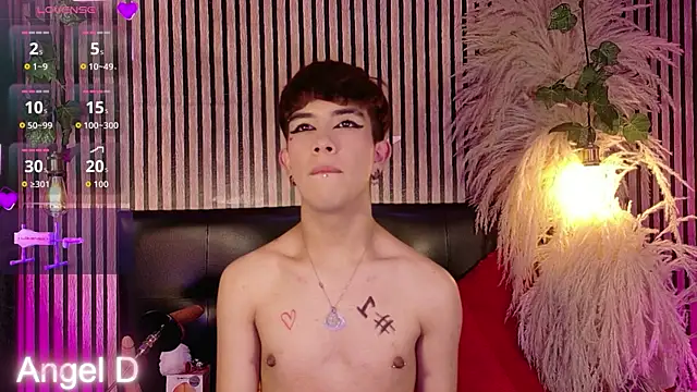 Angeldust19 Live XXX-Chat
