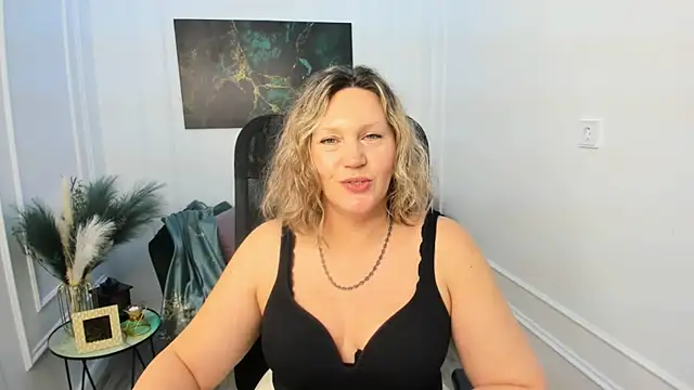 Chat XXX en directo de NinaStarle