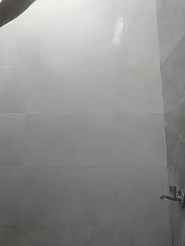 Show modela Homelanderss09x na web-kameri