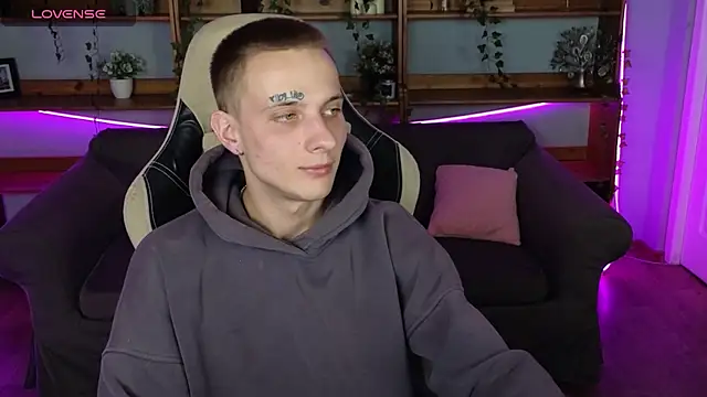 XXX chat uživo modela Dreamkai