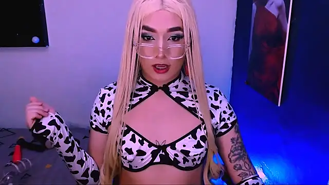 bubble_red élő XXX-chatje