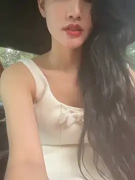 sharony_x Show Webcam