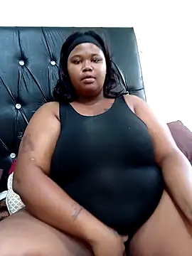 Chat XXX ao vivo de BustyBmw