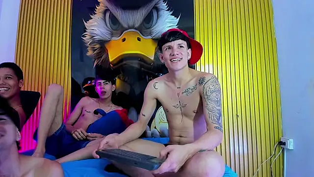 Gang_Members_xxx Live XXX Chat