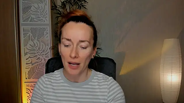 RebeccaMartinez Chat XXX in diretta