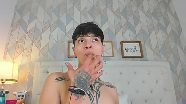 b3k_afrodict's Live XXX Chat