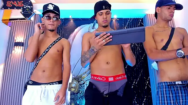 the_knights_of_the_night_'s Webcam Show