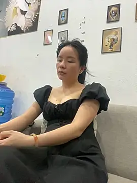 Ivy_Trix2 即時 XXX 聊天