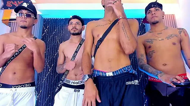 the_knights_of_the_night_ Show in webcam