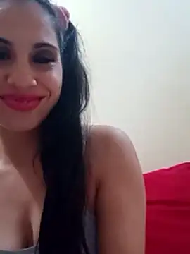 molymeneses Adlı Modelin Canlı XXX Sohbeti