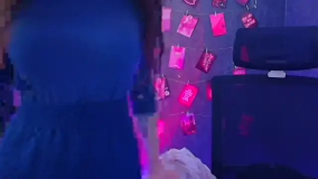 Chat XXX ao vivo de Aishell_