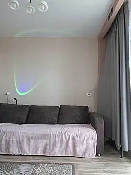 Jannetemagdalenovna 现场XXX聊天