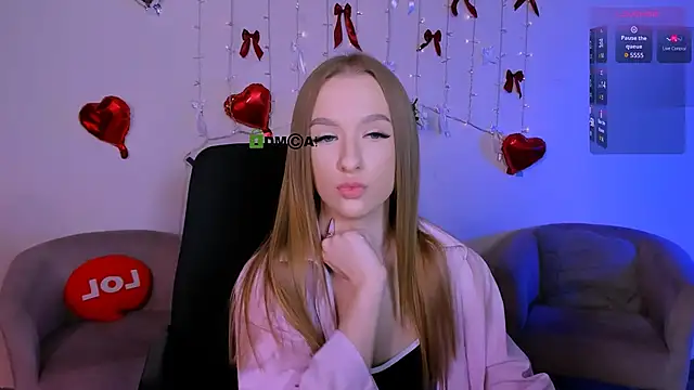 doll_vey Adlı Modelin Canlı XXX Sohbeti