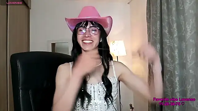 Andy_Roses Chat XXX in diretta