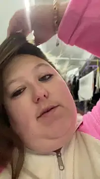 Chloee_Peach webkamerás műsora